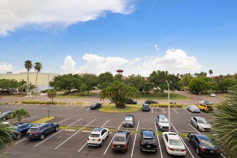 Condo in Clearwater, Florida, 1 bedroom  № 2234005 - photo 16