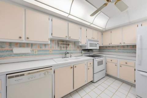 Condo in Clearwater, Florida, 1 bedroom  № 2234005 - photo 6