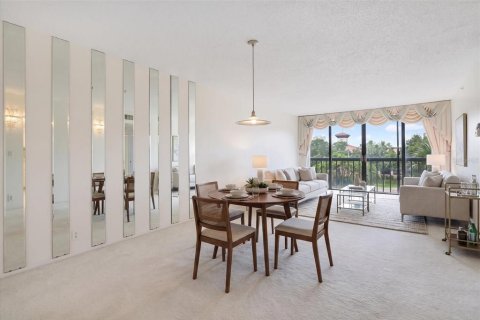 Condo in Clearwater, Florida, 1 bedroom  № 2234005 - photo 2