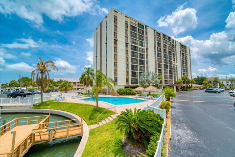 Condo in Clearwater, Florida, 1 bedroom  № 2234005