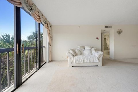 Condo in Clearwater, Florida, 1 bedroom  № 2234005 - photo 17