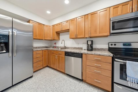 Condo in Clearwater, Florida, 1 bedroom  № 2234005 - photo 28