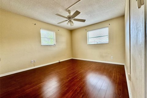 Copropriété à louer à Davie, Floride: 2 chambres, 79.52 m2 № 1229132 - photo 1