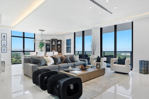 Condo in North Miami Beach, Florida, 2 bedrooms  № 1974029 - photo 5