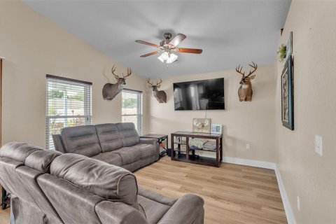House in Auburndale, Florida 3 bedrooms, 128.48 sq.m. № 1851585 - photo 30