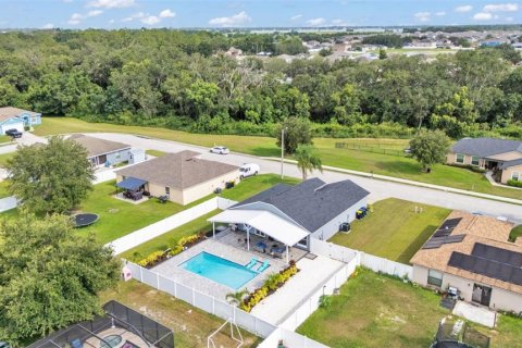 House in Auburndale, Florida 3 bedrooms, 128.48 sq.m. № 1851585 - photo 10