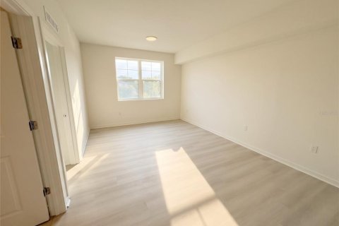 Copropriété à louer à Orlando, Floride: 1 chambre, 69.68 m2 № 2417001 - photo 2