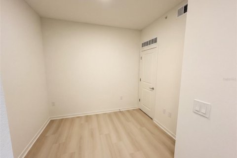 Copropriété à louer à Orlando, Floride: 1 chambre, 69.68 m2 № 2417001 - photo 15