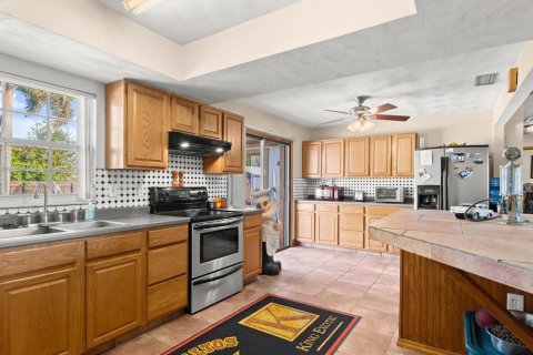House in Port Orange, Florida 3 bedrooms, 133.97 sq.m. № 1574750 - photo 29