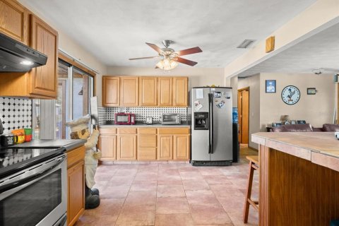 House in Port Orange, Florida 3 bedrooms, 133.97 sq.m. № 1574750 - photo 30
