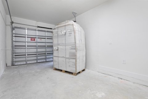 Adosado en venta en Homestead, Florida, 3 dormitorios, 144 m2 № 1865180 - foto 28