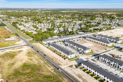 Adosado en venta en Homestead, Florida, 3 dormitorios, 144 m2 № 1865180 - foto 4