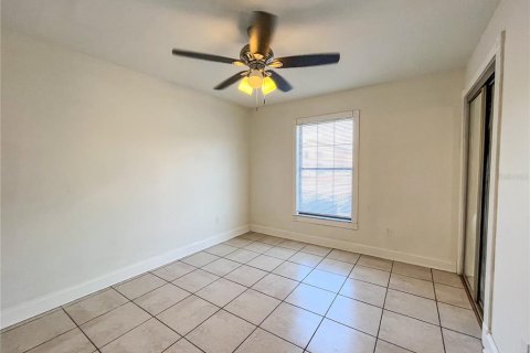 Copropriété à louer à Land O' Lakes, Floride: 2 chambres, 74.32 m2 № 2413637 - photo 7