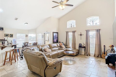 Villa ou maison à louer à Orlando, Floride: 4 chambres, 189.15 m2 № 2405365 - photo 18