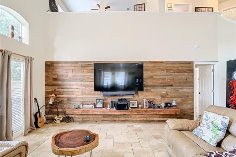 Villa ou maison à louer à Orlando, Floride: 4 chambres, 189.15 m2 № 2405365 - photo 20