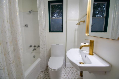 Casa en alquiler en Saint Petersburg, Florida, 3 dormitorios, 121.33 m2 № 1615476 - foto 18