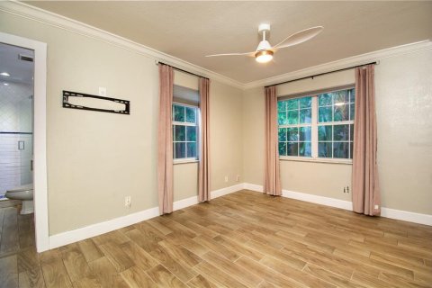 Casa en alquiler en Saint Petersburg, Florida, 3 dormitorios, 121.33 m2 № 1615476 - foto 14