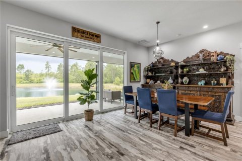 House in New Smyrna Beach, Florida 4 bedrooms, 187.38 sq.m. № 2166812 - photo 29