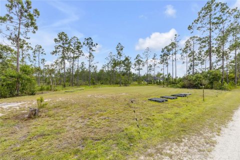 House in New Smyrna Beach, Florida 4 bedrooms, 187.38 sq.m. № 2166812 - photo 8