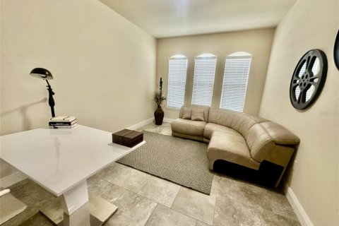 Villa ou maison à louer à Winter Garden, Floride: 4 chambres, 290.51 m2 № 2102333 - photo 4