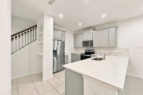 Touwnhouse à vendre à Windermere, Floride: 3 chambres, 128.39 m2 № 2415381 - photo 8