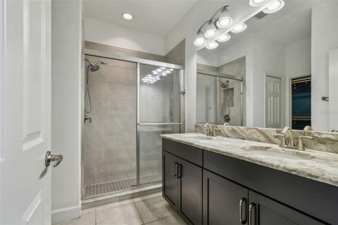 Villa ou maison à vendre à Wesley Chapel, Floride: 3 chambres, 219.34 m2 № 1586621 - photo 25