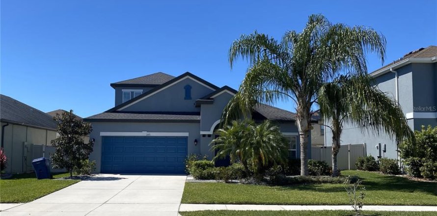 Villa ou maison à Wesley Chapel, Floride 3 chambres, 219.34 m2 № 1586621