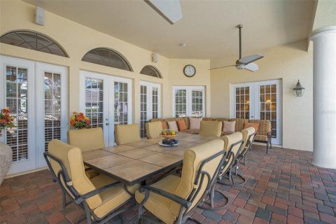 House in Windermere, Florida 5 bedrooms, 395.48 sq.m. № 1030127 - photo 23