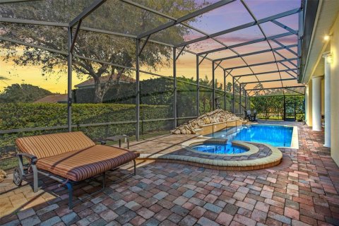 House in Windermere, Florida 5 bedrooms, 395.48 sq.m. № 1030127 - photo 25