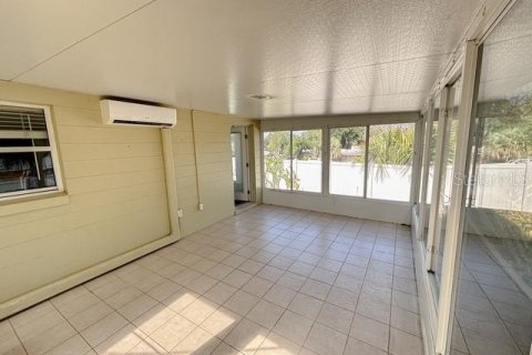 Villa ou maison à vendre à Howey-in-the-Hills, Floride: 2 chambres, 193.98 m2 № 2105175 - photo 14