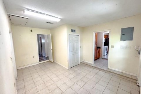 Villa ou maison à vendre à Howey-in-the-Hills, Floride: 2 chambres, 193.98 m2 № 2105175 - photo 30