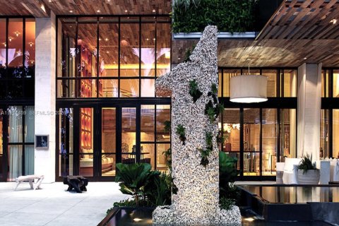 Condominio en venta en Miami Beach, Florida, 3 dormitorios, 169.73 m2 № 2033248 - foto 24