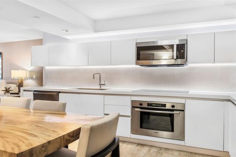 Condominio en venta en Miami Beach, Florida, 3 dormitorios, 169.73 m2 № 2033248 - foto 8