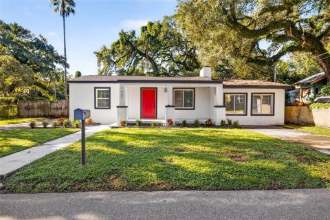 Villa ou maison à Tampa, Floride 3 chambres, 167.6 m2 № 2358842