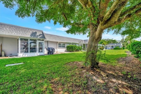 Copropriété à vendre à Bradenton, Floride: 2 chambres, 94.3 m2 № 2100829 - photo 26