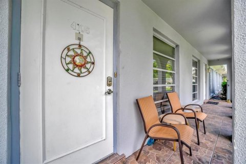 Copropriété à vendre à Bradenton, Floride: 2 chambres, 94.3 m2 № 2100829 - photo 9