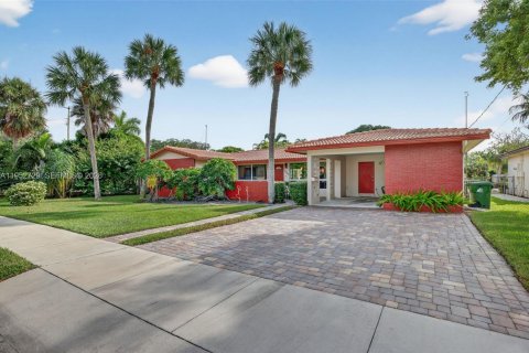 Дом в Форт-Лодердейл, Флорида 4 спальни, 167.97м2 № 2008285