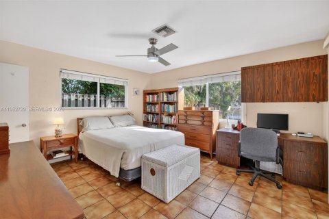Купить виллу или дом в Форт-Лодердейл, Флорида 4 спальни, 167.97м2, № 2008285 - фото 5