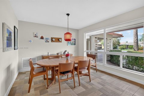 Купить виллу или дом в Форт-Лодердейл, Флорида 4 спальни, 167.97м2, № 2008285 - фото 24