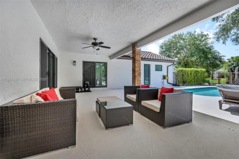 Купить виллу или дом в Дейви, Флорида 4 спальни, 274.62м2, № 2010103 - фото 29