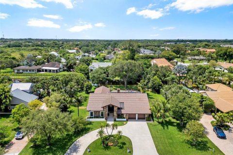 Купить виллу или дом в Дейви, Флорида 4 спальни, 274.62м2, № 2010103 - фото 2