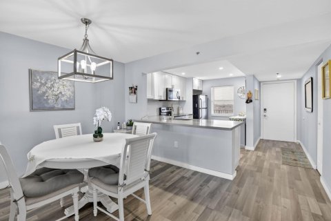 Condo in Lauderhill, Florida, 2 bedrooms  № 2184737