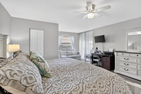 Condo in Lauderhill, Florida, 2 bedrooms  № 2184737 - photo 18