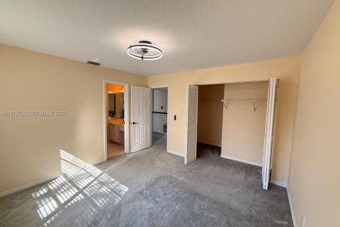 Купить виллу или дом в Палм-Бич-Гарденс, Флорида 3 спальни, 199.37м2, № 2044598 - фото 24