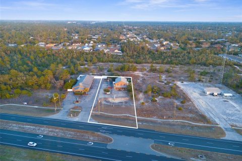 Commercial property in Weeki Wachee, Florida 334.45 sq.m. № 1721521 - photo 1