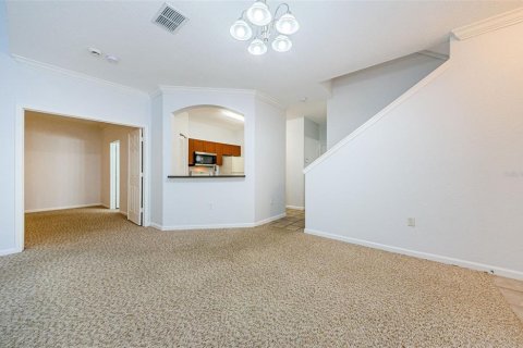 Condo in Palm Harbor, Florida, 4 bedrooms  № 1821376 - photo 8