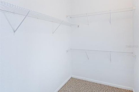 Condo in Palm Harbor, Florida, 4 bedrooms  № 1821376 - photo 23