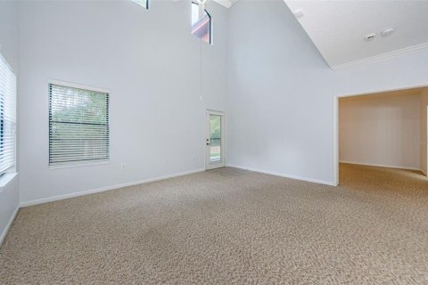 Condo in Palm Harbor, Florida, 4 bedrooms  № 1821376 - photo 11
