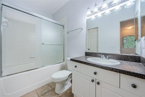 Condo in Palm Harbor, Florida, 4 bedrooms  № 1821376 - photo 29