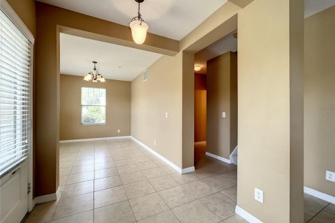 Touwnhouse à louer à Orlando, Floride: 3 chambres, 155.61 m2 № 2157885 - photo 4